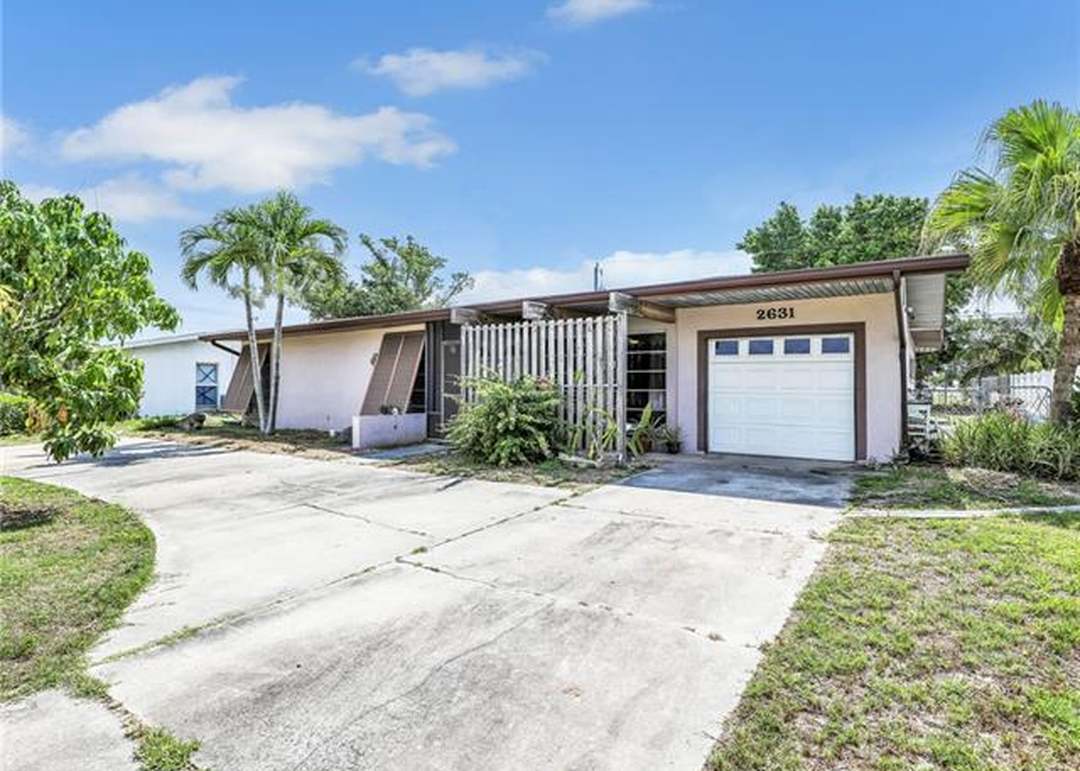 2631 SE 18th Ave, Cape Coral, FL 33904