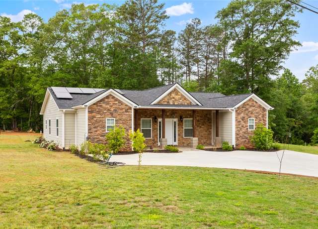 Property at 322 Old Shirley Rd, Central, SC 29630, 4 beds, 5 baths