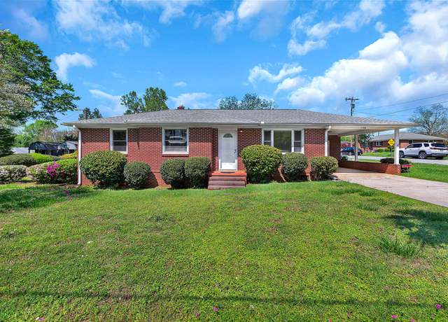 Property at 1605 Belhaven Rd, Anderson, SC 29621, 2 beds, 1 bath