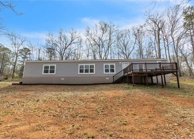 Property at 102 Cold Water Ln, Anderson, SC 29624, 3 beds, 2 baths