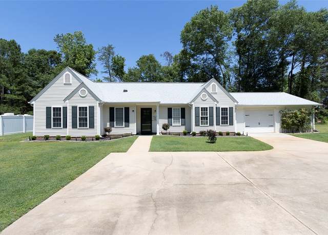 Property at 3336 Centerville Rd, Anderson, SC 29625, 3 beds, 2 baths
