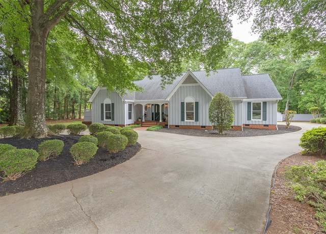 Property at 103 Downie Ln, Anderson, SC 29621, 4 beds, 3 baths