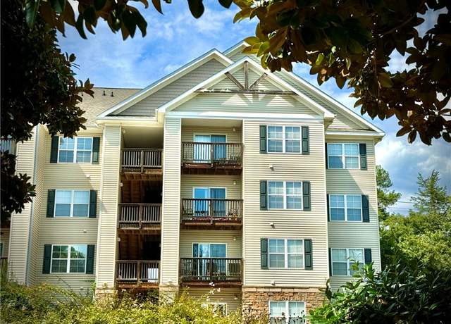 Property at 335 Lookover Dr, Anderson, SC 29621, 4 beds, 4 baths