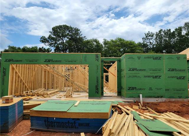 Property at 130 Tiger Lily Dr, Anderson, SC 29621, 4 beds, 3 baths