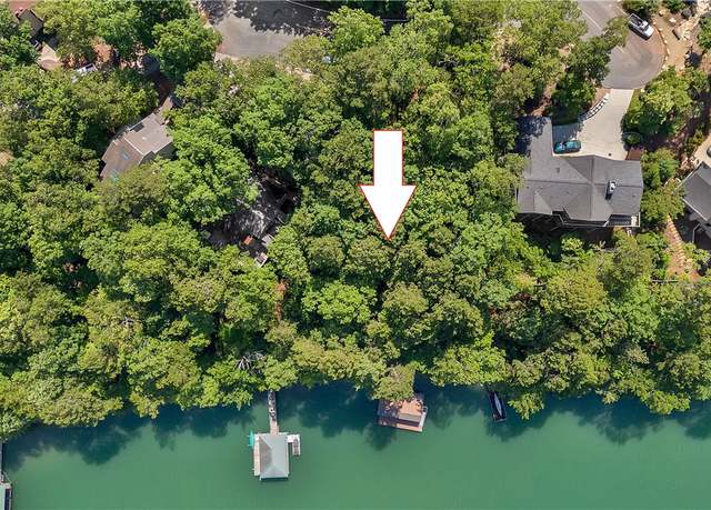 Property at 65 Mainsail Dr, Salem, SC 29676