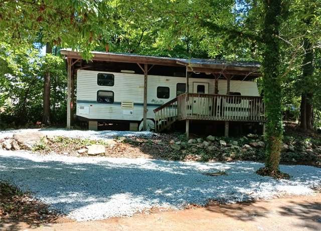 Property at 101 Whitby Way, Westminster, SC 29693