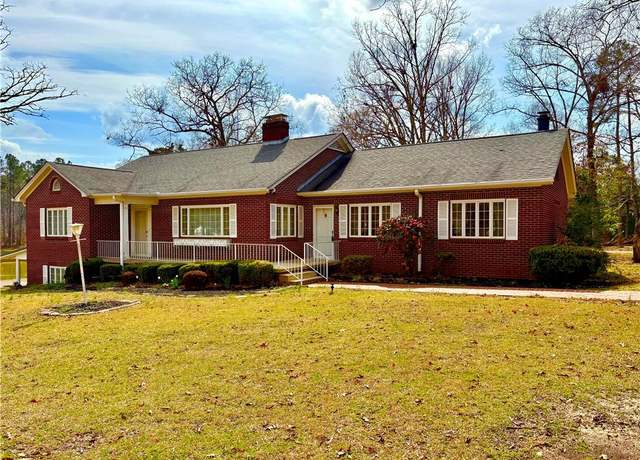 Property at 1065 Smith Cir, Belton, SC 29627, 3 beds, 3.5 baths