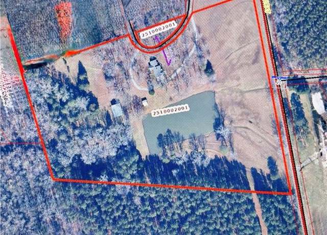 Property at 1065 Smith Cir, Belton, SC 29627, 3 beds, 3.5 baths