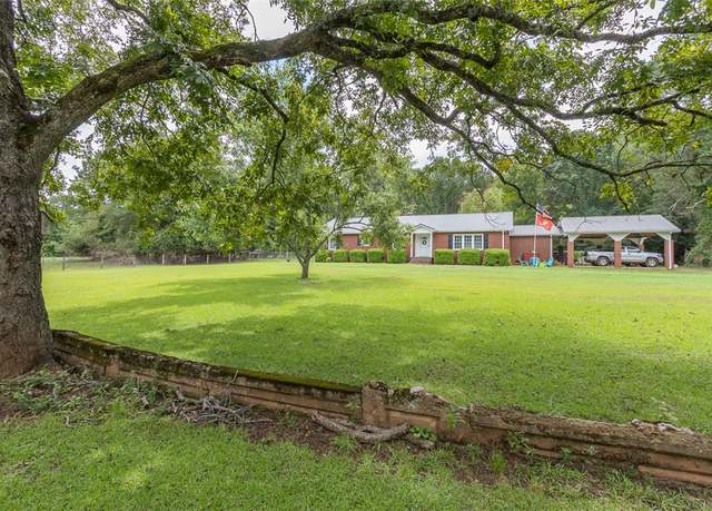 Property at 3901 Highway 29 S, Anderson, SC 29626, 4 beds, 3 baths