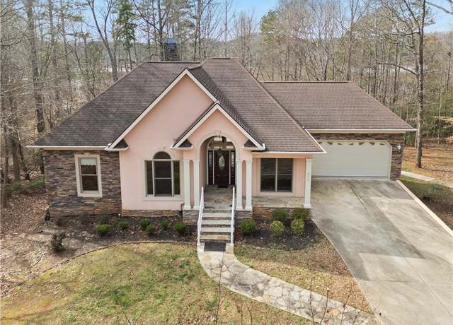 Property at 278 Blackjack Cove Rd, Westminster, SC 29693, 3 beds, 3 baths
