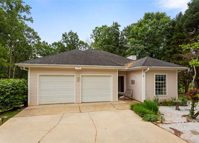 Property at 155 Heritage Dr, Walhalla, SC 29691, 2 beds, 2 baths