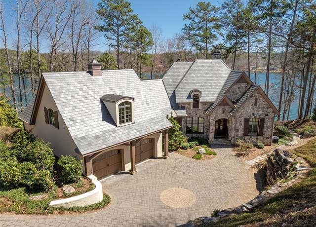 Property at 136 Blue Water Trl, Salem, SC 29676, 4 beds, 4.5 baths