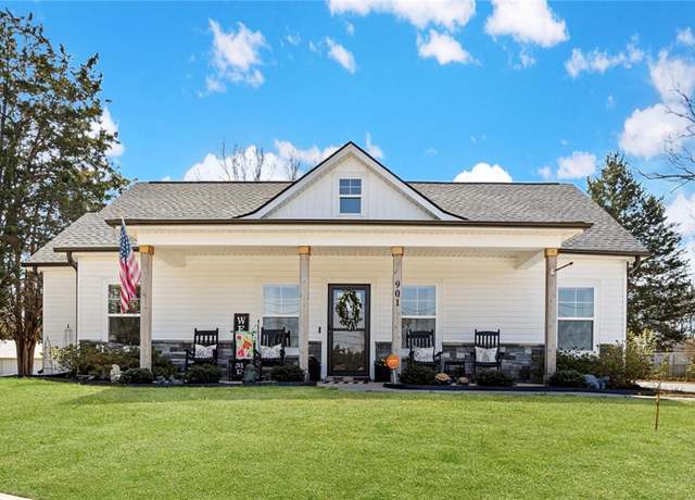 Property at 901 W Shockley Ferry Rd, Anderson, SC 29626, 3 beds, 2.5 baths