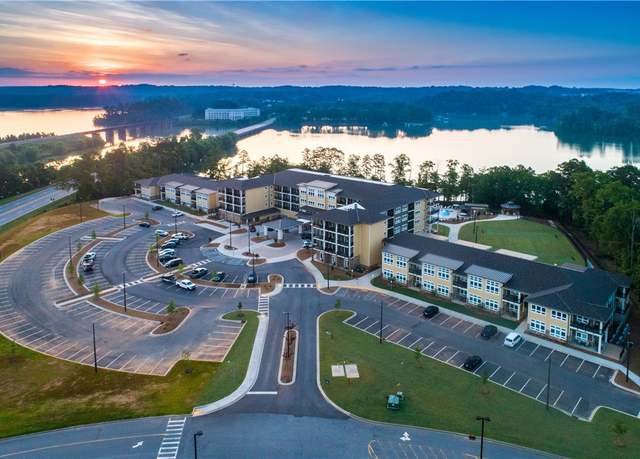 Property at 13500 Clemson Blvd #2208, Seneca, SC 29678, 2 beds, 2 baths
