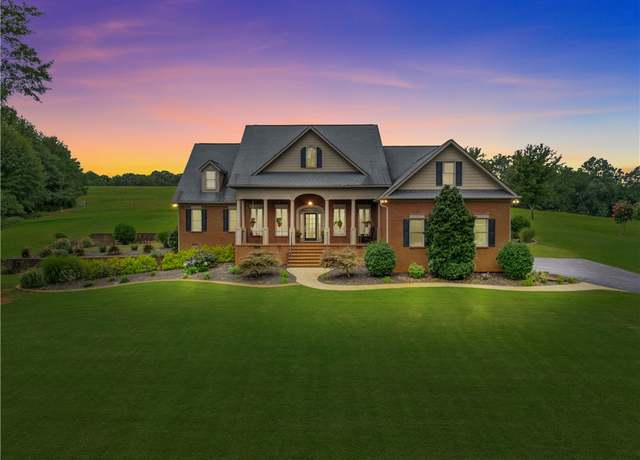 Property at 185 Meadow Brook Ln, Pickens, SC 29671, 4 beds, 4 baths