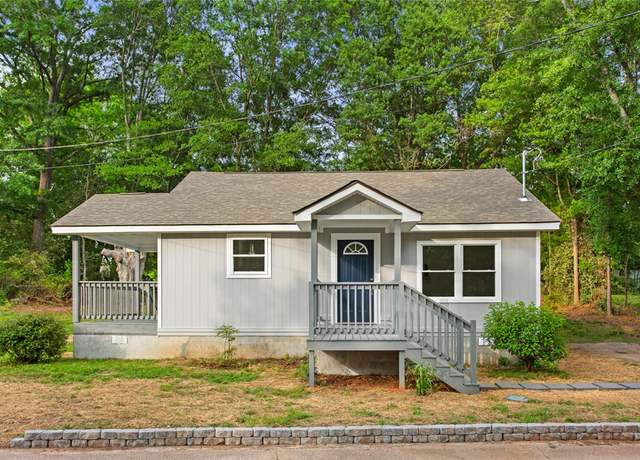 Property at 105 Louise Ct, Westminster, SC 29693, 2 beds, 1.5 baths