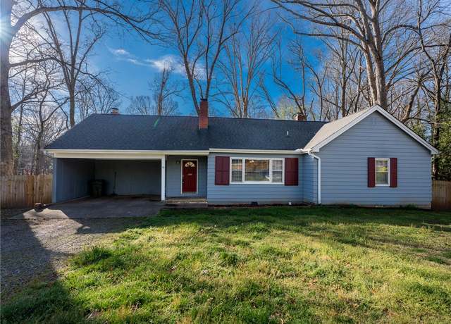 Property at 108 Highland Dr, Clemson, SC 29631, 3 beds, 2 baths
