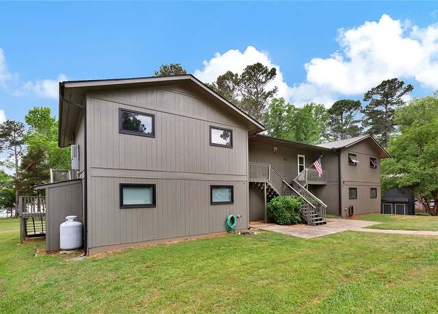 Property at 15C Hartwell Villas, Anderson, SC 29626, 3 beds, 2 baths