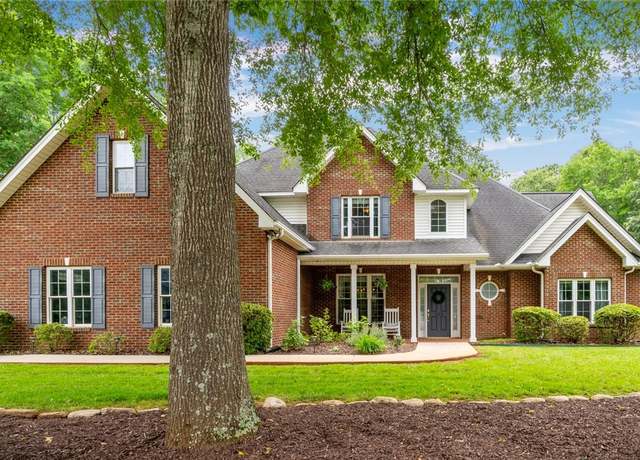 Property at 103 Crepe Myrtle Ln, Anderson, SC 29625, 3 beds, 2.5 baths