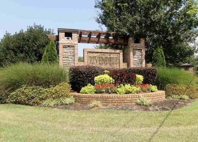 Property at 124 Rivendell Dr, Anderson, SC 29621