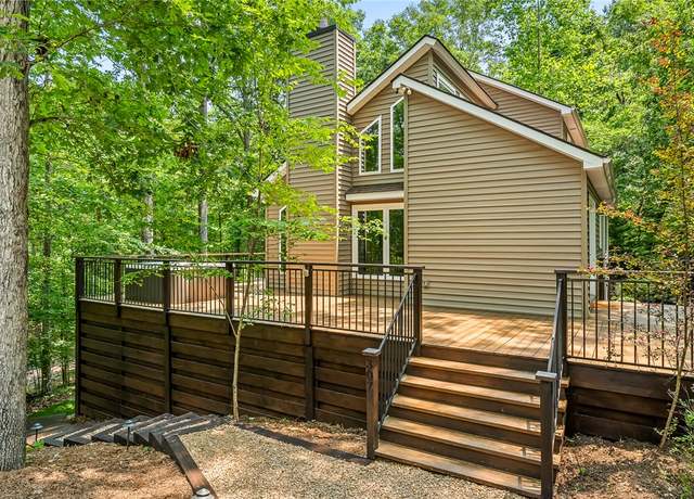 Property at 307 Warbranch Rd, Central, SC 29630, 4 beds, 3 baths