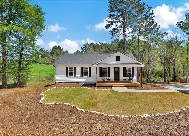 Property at 187 Crystal Ln, Walhalla, SC 29691, 3 beds, 2 baths