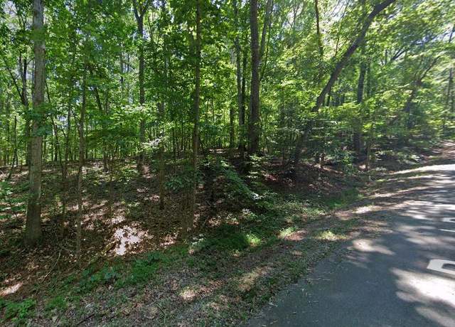 Property at 323 Beech Dr, Westminster, SC 29693