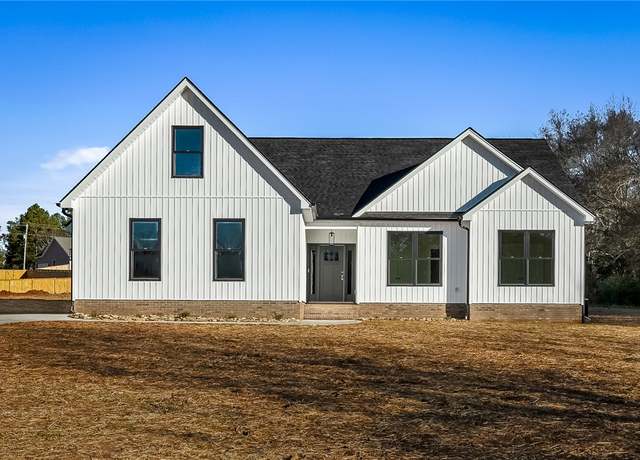 Property at 163 Hope Rd, Gray Court, SC 29645, 3 beds, 2 baths