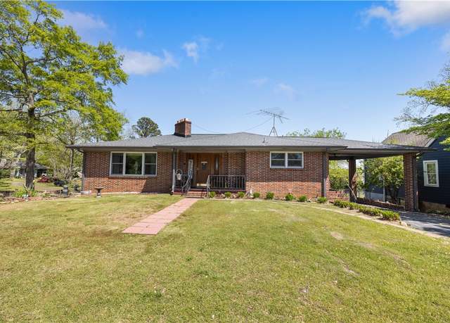 Property at 108 W Mauldin St, Walhalla, SC 29691, 4 beds, 3 baths