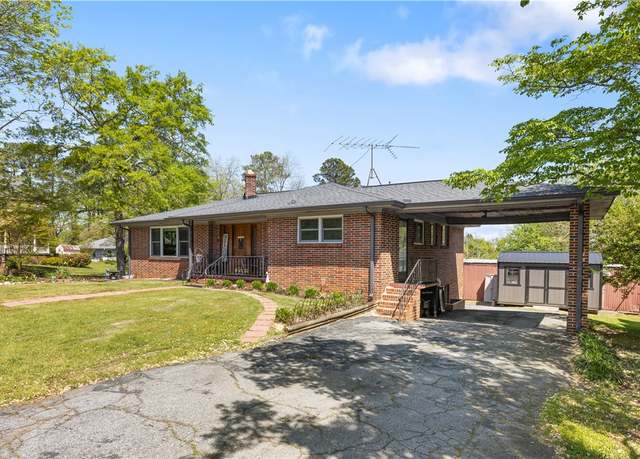 Property at 108 W Mauldin St, Walhalla, SC 29691, 4 beds, 3 baths