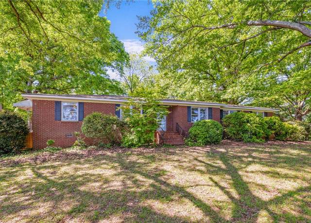 Property at 1102 Garrison Rd, Anderson, SC 29625, 3 beds, 2 baths