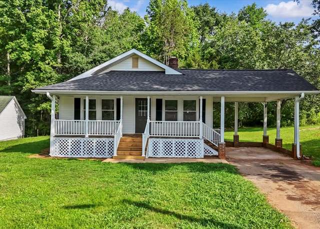Property at 2110 Walhalla Hwy, Pickens, SC 29671, 2 beds, 1 bath