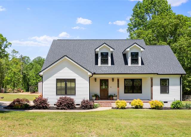 Property at 500 Riley Rd, Easley, SC 29642, 3 beds, 2 baths