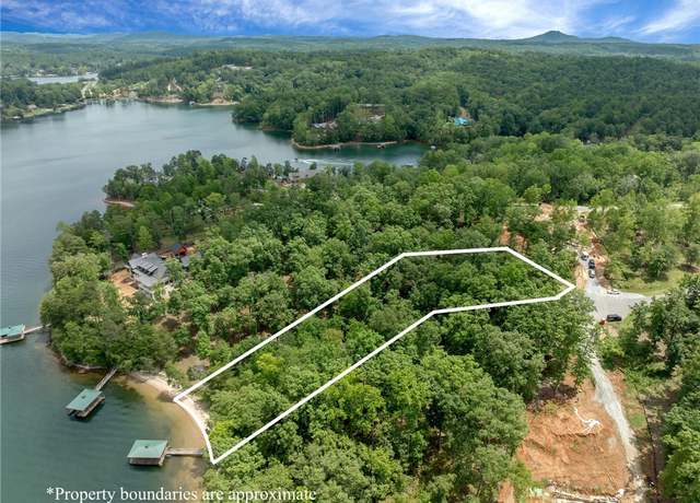 Property at 230 Sandy Hollow Ct, Six Mile, SC 29682