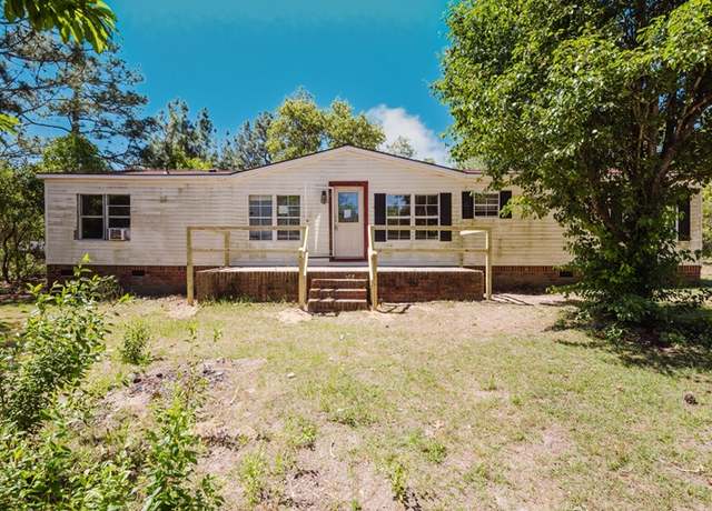 Property at 725 Mack St, Gaston, SC 29053, 3 beds, 2 baths