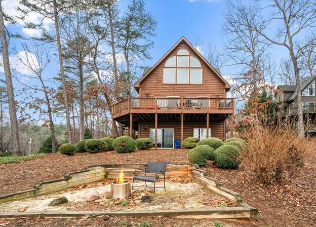 Property at 221 Serenity Bay Dr, Seneca, SC 29672, 4 beds, 3.5 baths