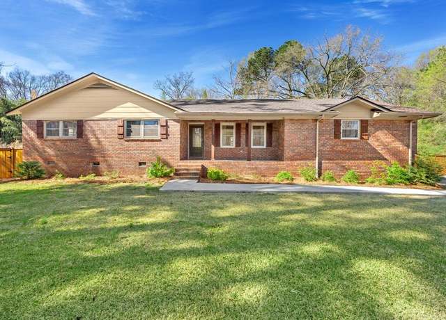 Property at 113 Woodhurst Dr, Hartwell, GA 30643, 3 beds, 2 baths