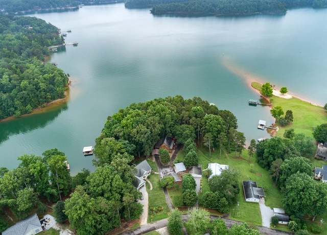 Property at 227 E Clearwater Shores Rd, Fair Play, SC 29643, 3 beds, 2 baths