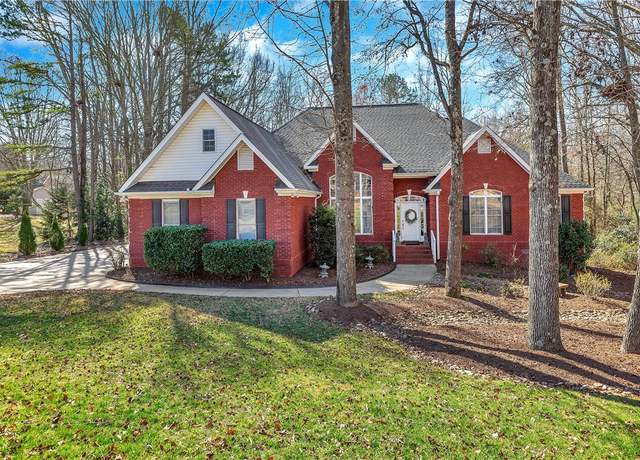 Property at 307 Brittany Park, Anderson, SC 29621, 4 beds, 2.5 baths