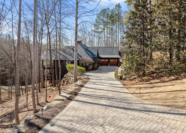 Property at 805 Top Ridge Dr, Sunset, SC 29685, 4 beds, 4 baths