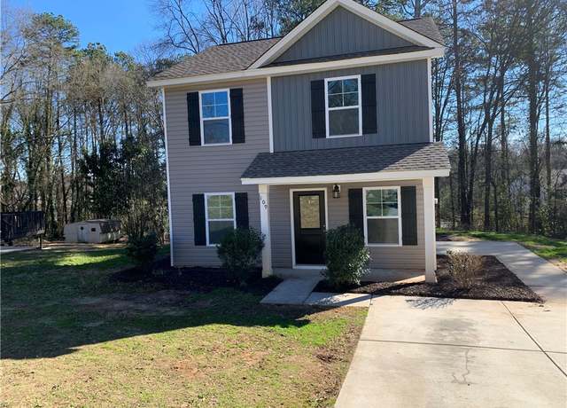 Property at 109 Vista Dr, Clemson, SC 29631, 4 beds, 3 baths