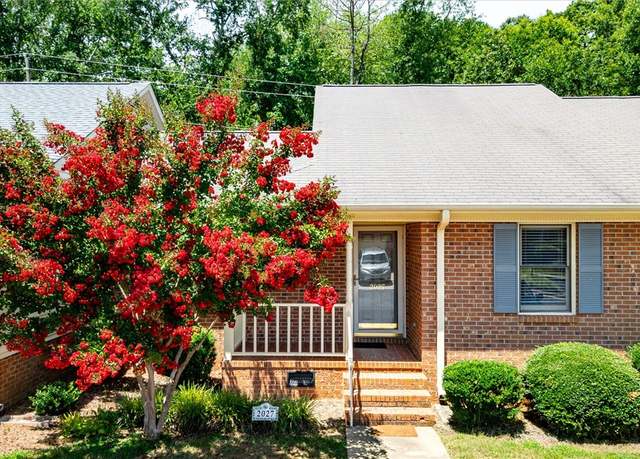 Property at 2027 Cardinal Park Dr, Anderson, SC 29621, 2 beds, 2 baths