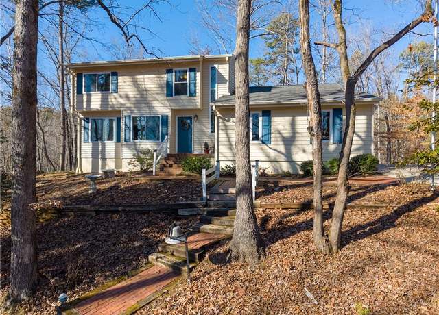 Property at 12 First Mate Way, Salem, SC 29676, 3 beds, 2 baths
