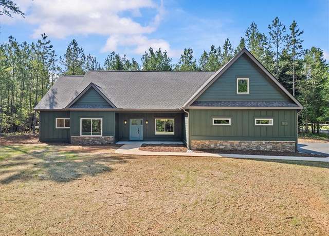 Property at 915 Coachmans Trl, West Union, SC 29696, 3 beds, 2.5 baths