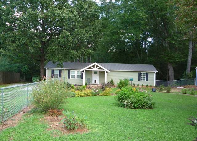 Property at 607 Renea Dr, Walhalla, SC 29691, 3 beds, 2 baths
