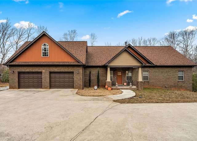 Property at 321 Teakwood Dr, Easley, SC 29640, 3 beds, 3 baths