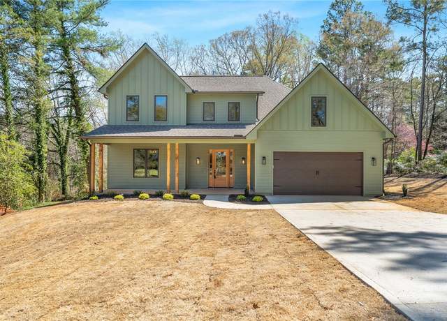 Property at 214 Highland Dr, Clemson, SC 29631, 4 beds, 3.5 baths
