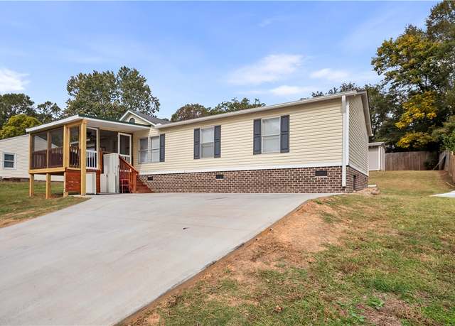 Property at 1032 Jackson St, Anderson, SC 29625, 4 beds, 2 baths