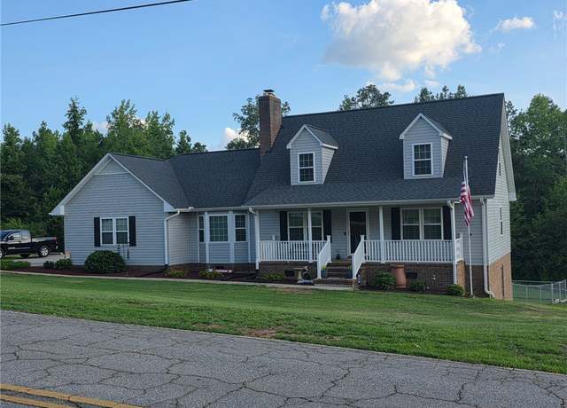 Property at 505 Dalton Rd, Seneca, SC 29678, 3 beds, 2.5 baths