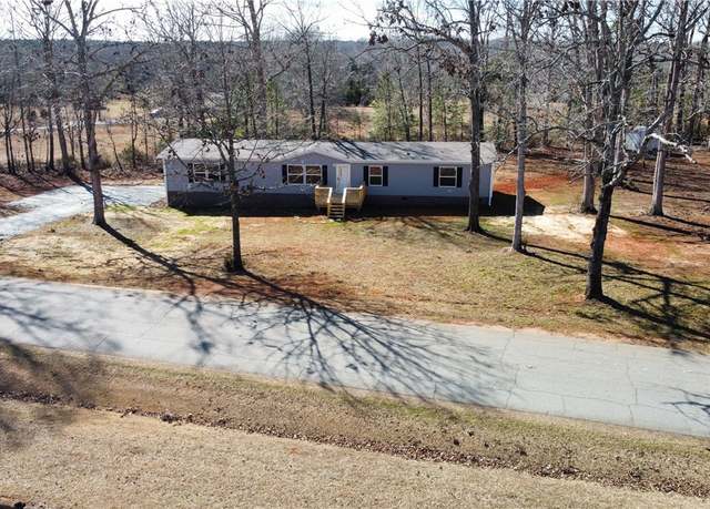 Property at 400 Varennes Church Rd, Iva, SC 29655, 5 beds, 3 baths